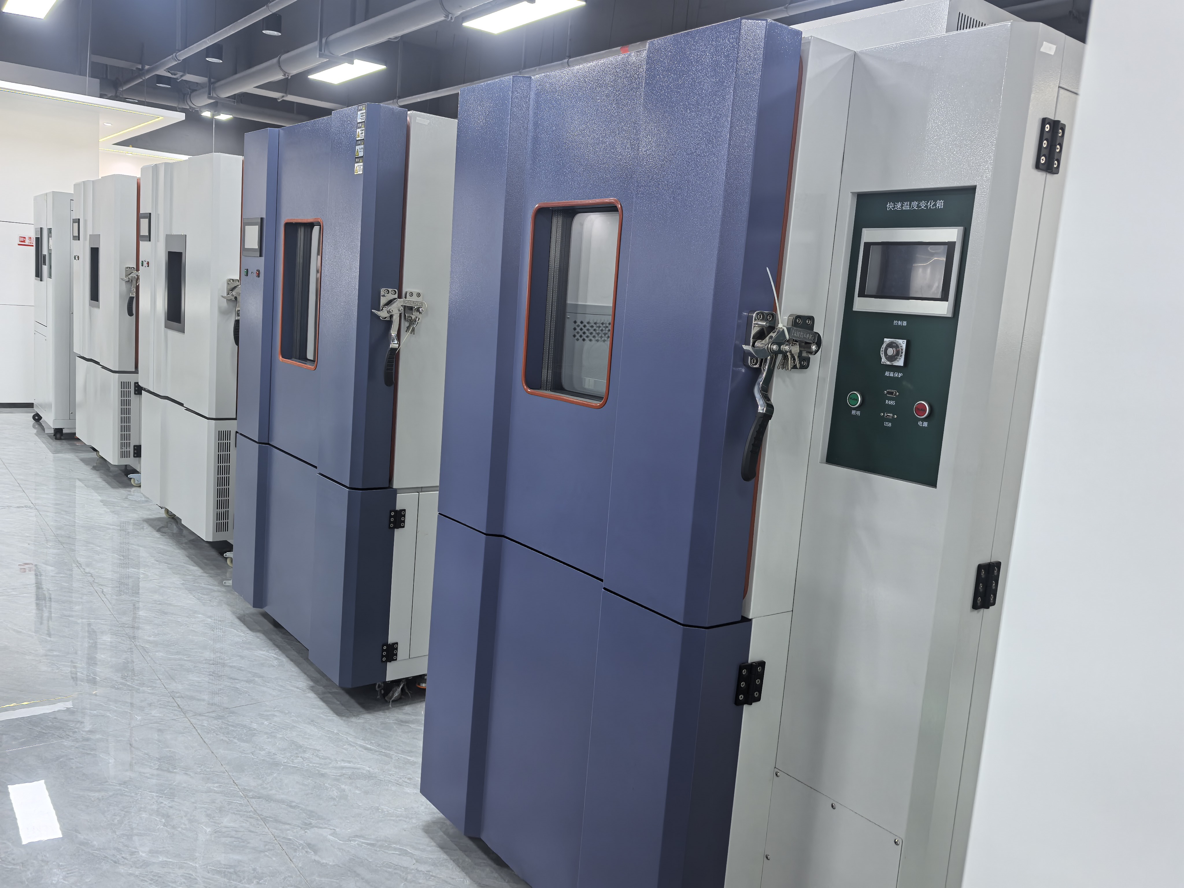 多款恒温恒湿试验箱可定制